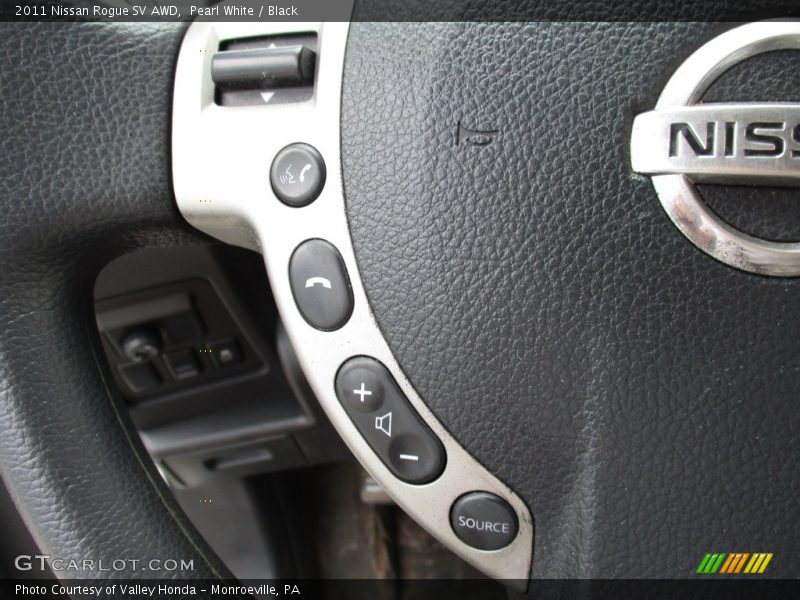 Pearl White / Black 2011 Nissan Rogue SV AWD