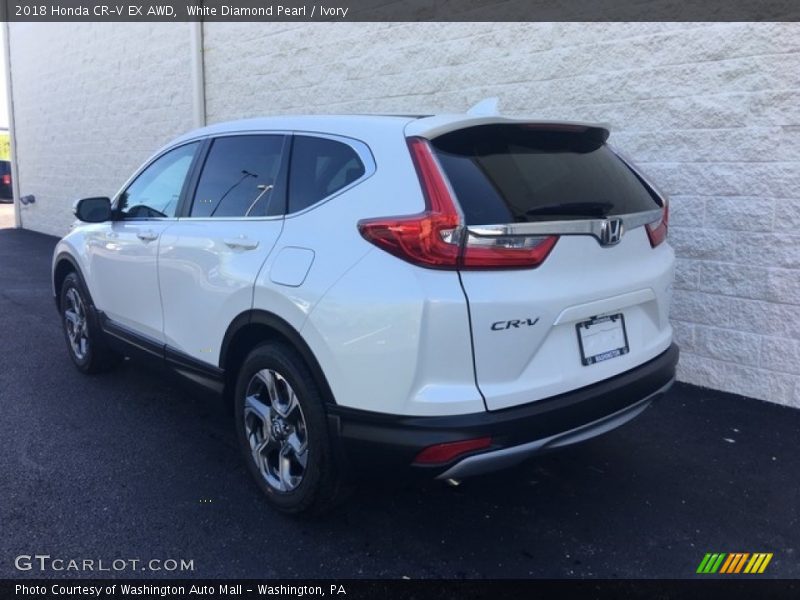 White Diamond Pearl / Ivory 2018 Honda CR-V EX AWD