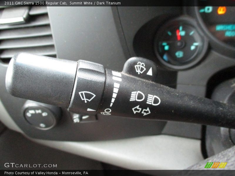 Summit White / Dark Titanium 2011 GMC Sierra 1500 Regular Cab