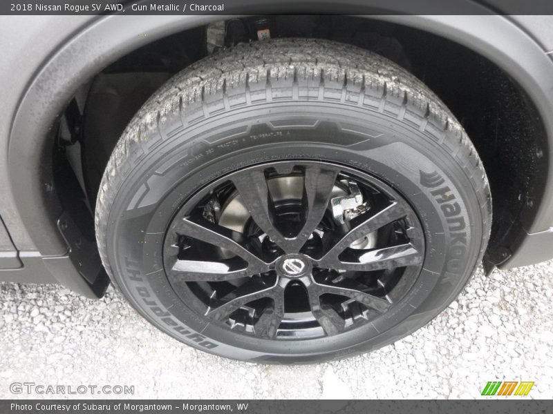 Gun Metallic / Charcoal 2018 Nissan Rogue SV AWD