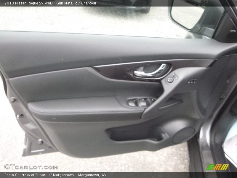 Gun Metallic / Charcoal 2018 Nissan Rogue SV AWD