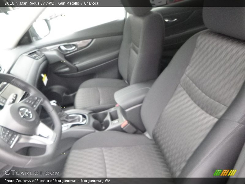 Gun Metallic / Charcoal 2018 Nissan Rogue SV AWD