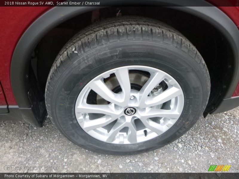 Scarlet Ember / Charcoal 2018 Nissan Rogue SV AWD