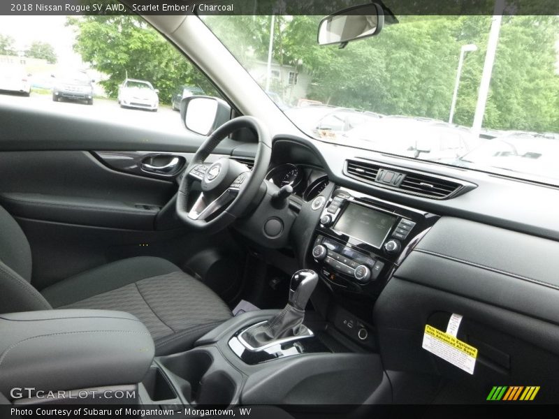 Scarlet Ember / Charcoal 2018 Nissan Rogue SV AWD