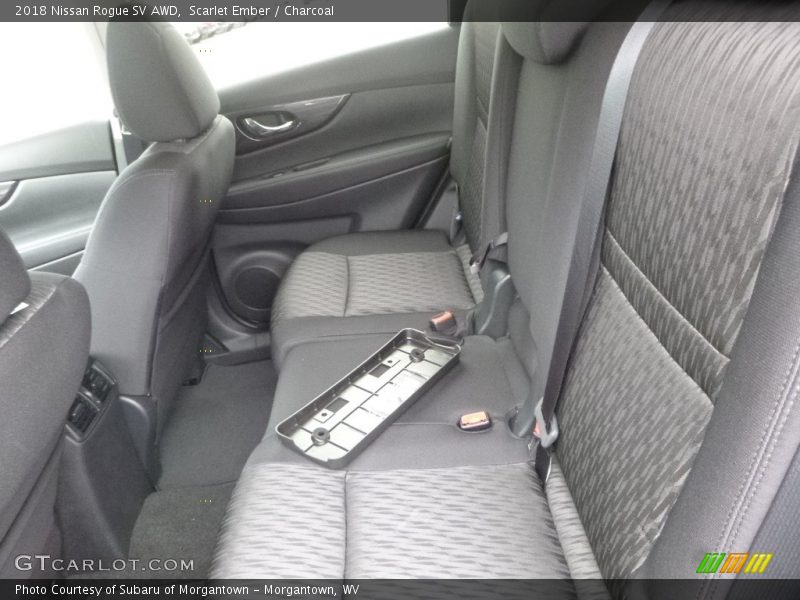 Scarlet Ember / Charcoal 2018 Nissan Rogue SV AWD