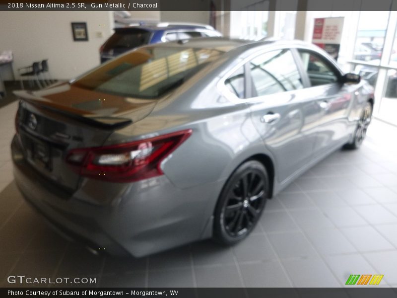 Gun Metallic / Charcoal 2018 Nissan Altima 2.5 SR