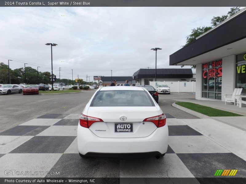 Super White / Steel Blue 2014 Toyota Corolla L