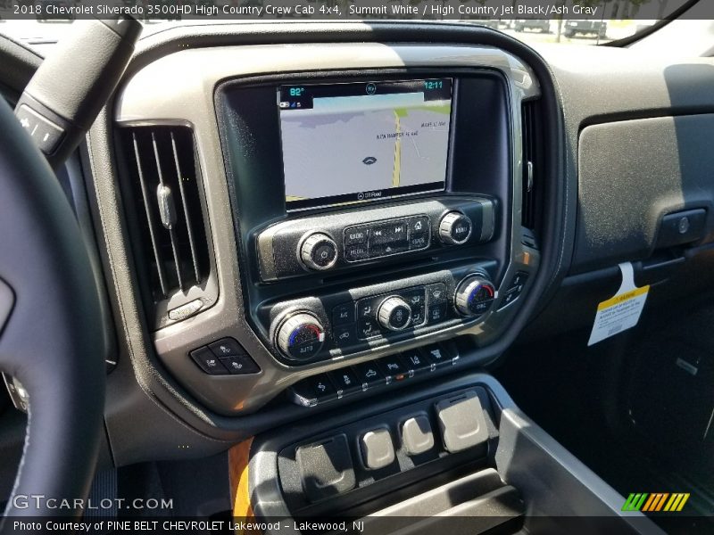 Summit White / High Country Jet Black/Ash Gray 2018 Chevrolet Silverado 3500HD High Country Crew Cab 4x4