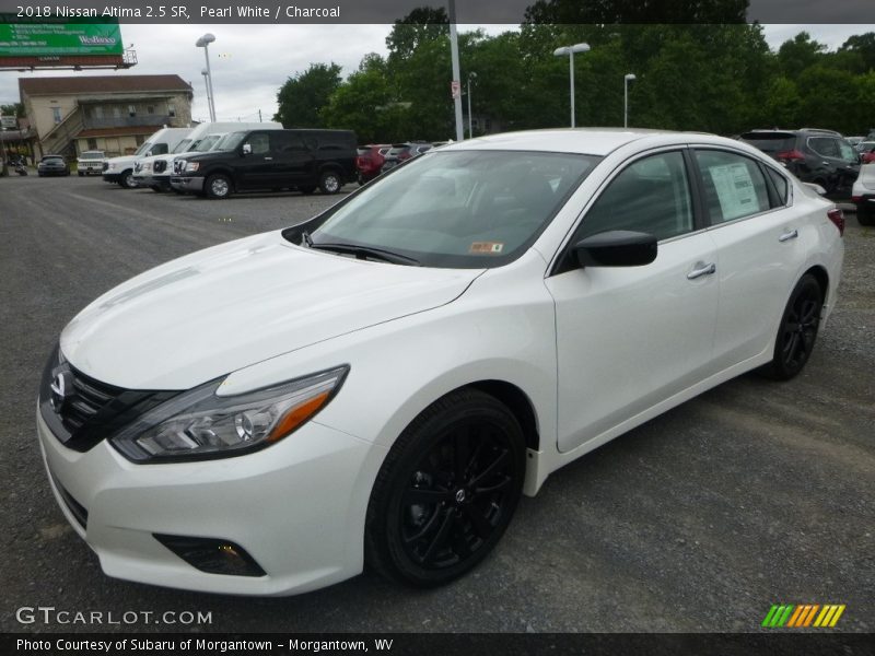 Pearl White / Charcoal 2018 Nissan Altima 2.5 SR