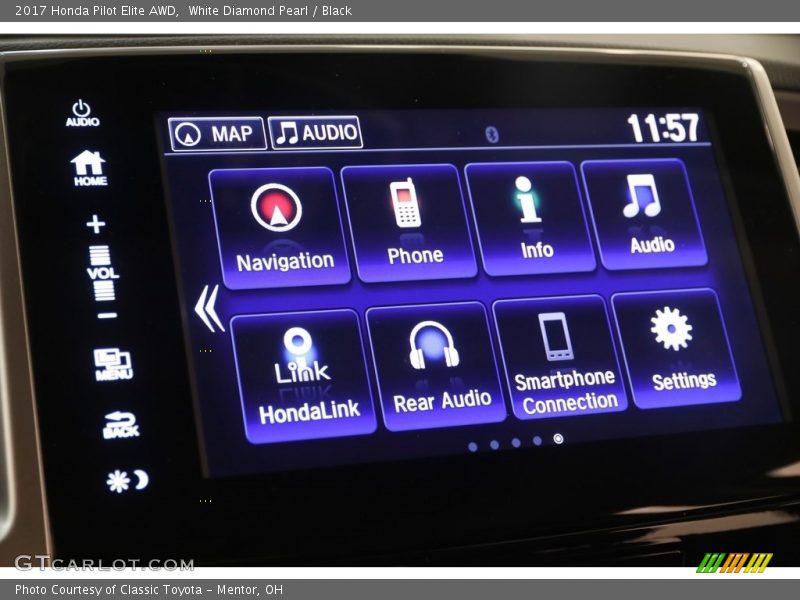 White Diamond Pearl / Black 2017 Honda Pilot Elite AWD