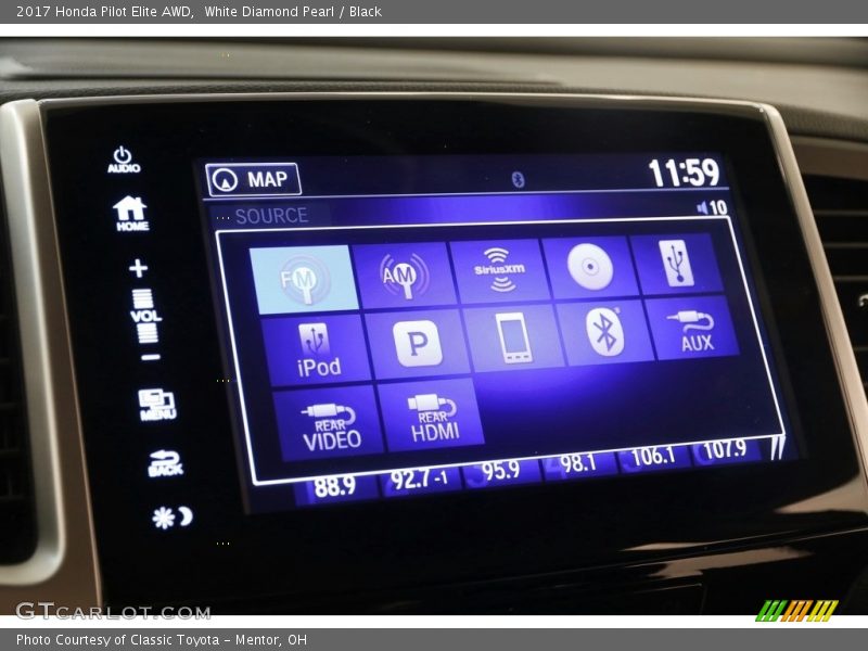 White Diamond Pearl / Black 2017 Honda Pilot Elite AWD