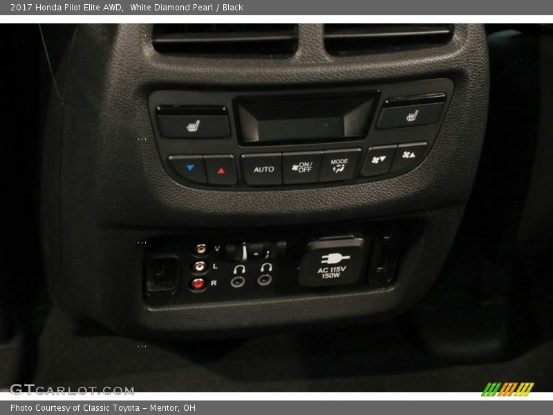 White Diamond Pearl / Black 2017 Honda Pilot Elite AWD