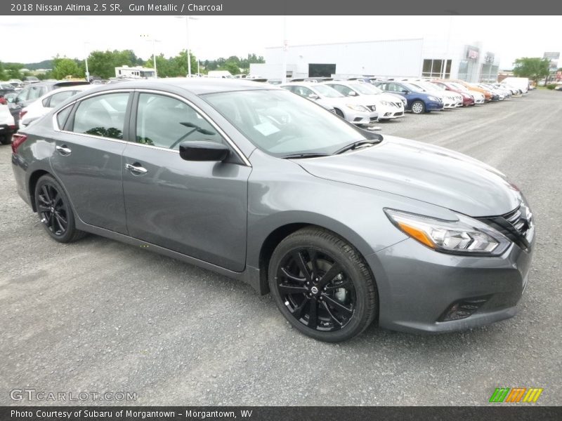 Front 3/4 View of 2018 Altima 2.5 SR