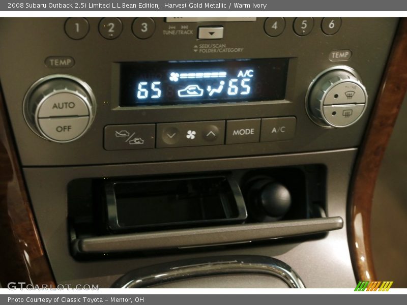 Harvest Gold Metallic / Warm Ivory 2008 Subaru Outback 2.5i Limited L.L.Bean Edition