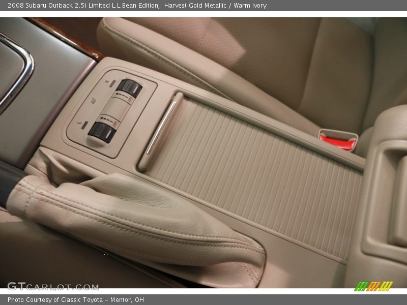 Harvest Gold Metallic / Warm Ivory 2008 Subaru Outback 2.5i Limited L.L.Bean Edition