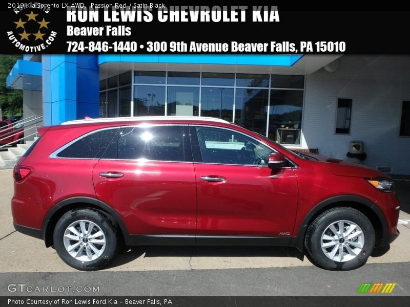 Passion Red / Satin Black 2019 Kia Sorento LX AWD