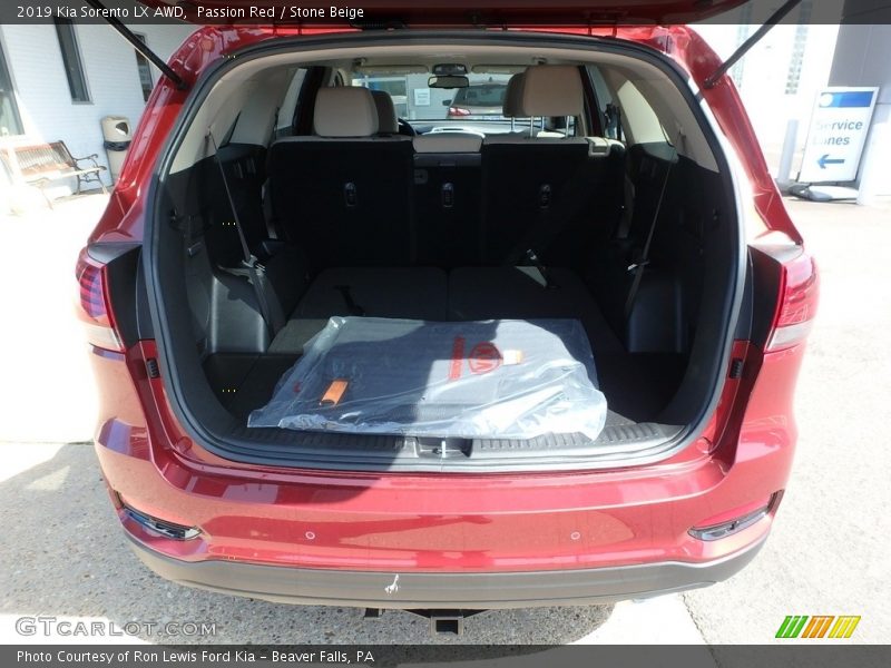  2019 Sorento LX AWD Trunk