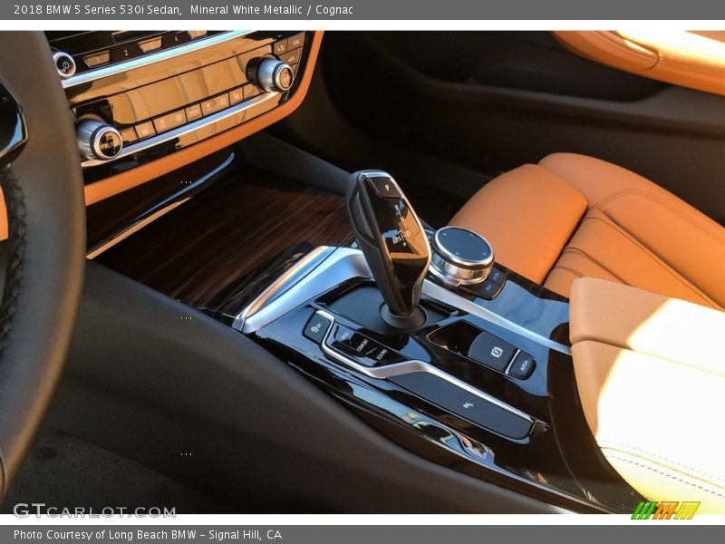 Mineral White Metallic / Cognac 2018 BMW 5 Series 530i Sedan