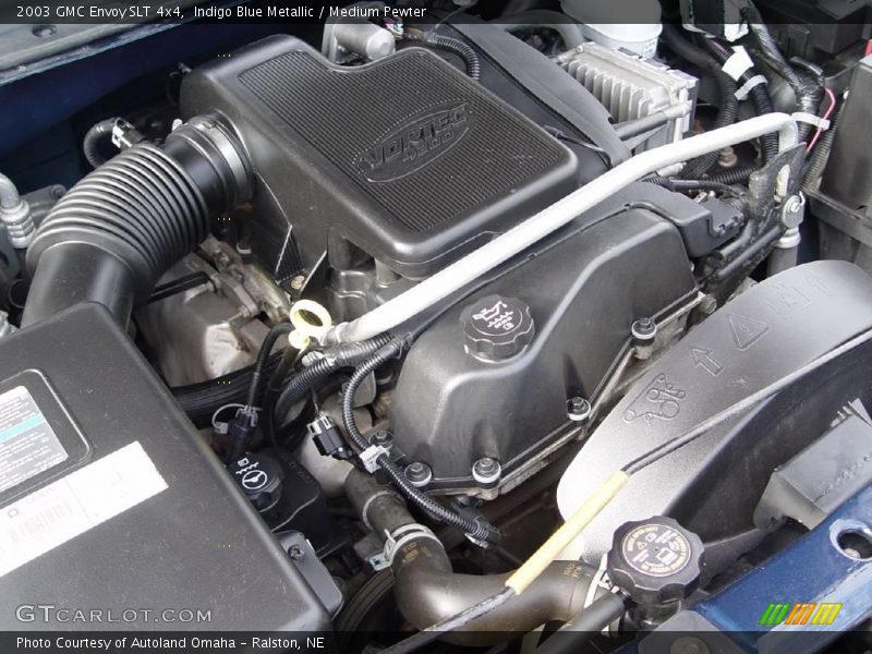 Indigo Blue Metallic / Medium Pewter 2003 GMC Envoy SLT 4x4