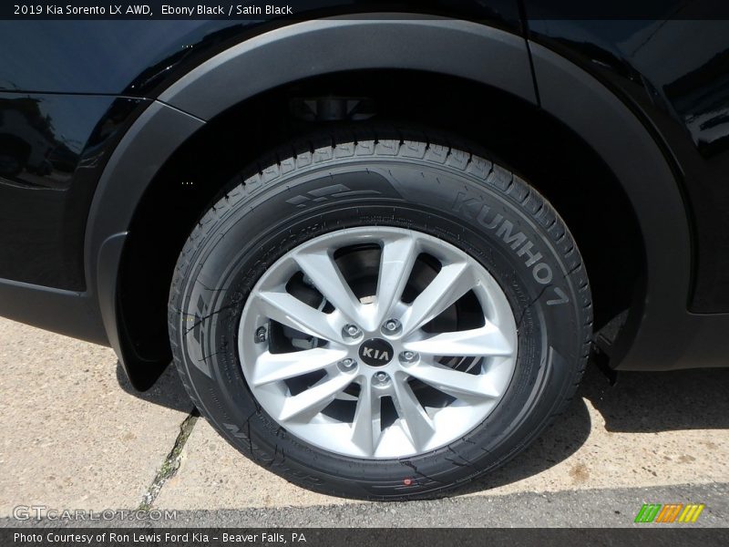 Ebony Black / Satin Black 2019 Kia Sorento LX AWD
