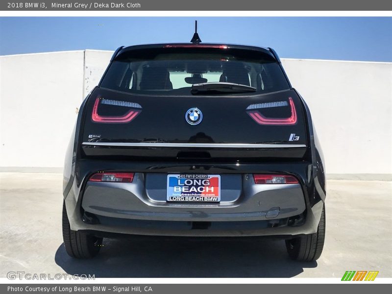Mineral Grey / Deka Dark Cloth 2018 BMW i3