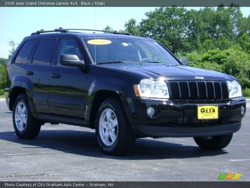 Black / Khaki 2006 Jeep Grand Cherokee Laredo 4x4