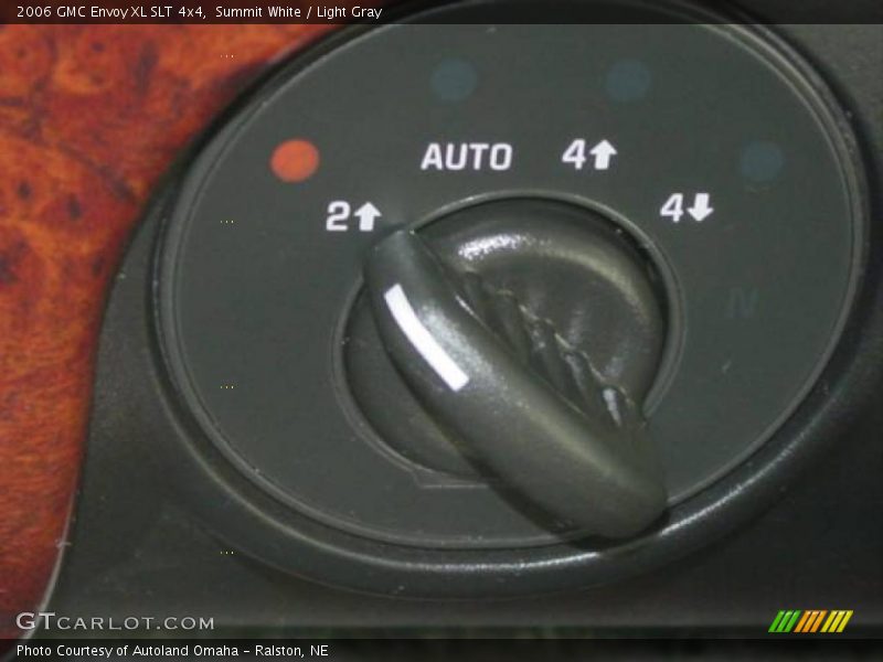 Summit White / Light Gray 2006 GMC Envoy XL SLT 4x4