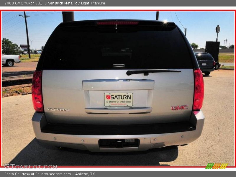 Silver Birch Metallic / Light Titanium 2008 GMC Yukon SLE