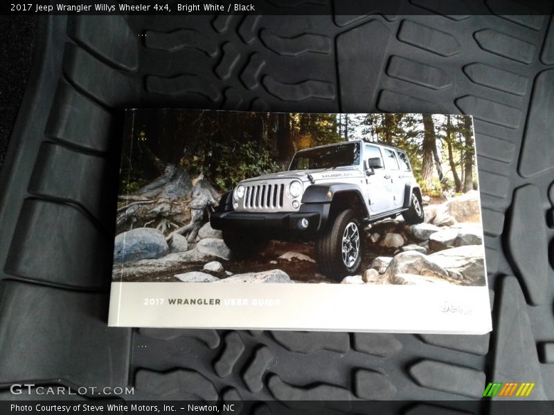 Bright White / Black 2017 Jeep Wrangler Willys Wheeler 4x4