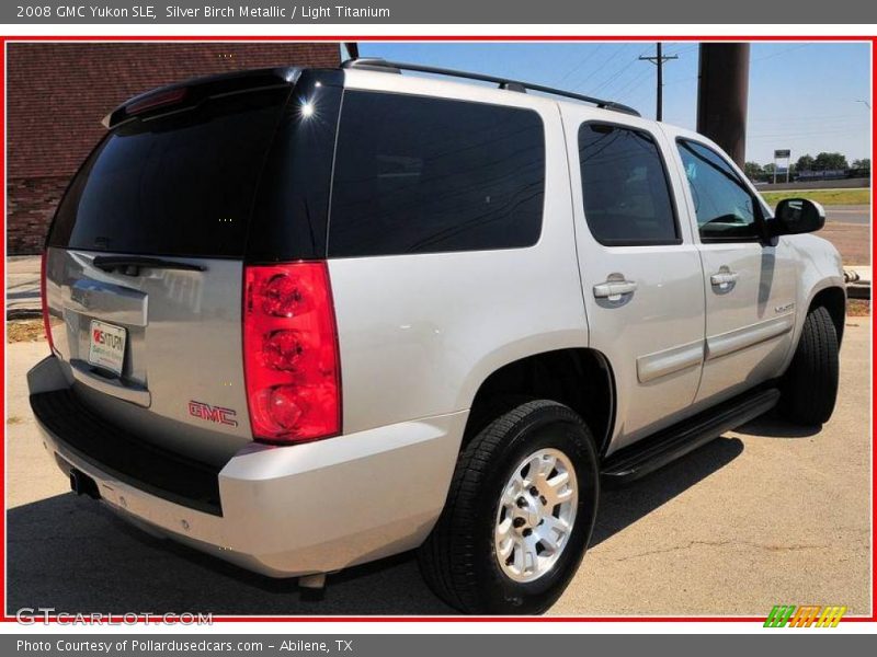 Silver Birch Metallic / Light Titanium 2008 GMC Yukon SLE