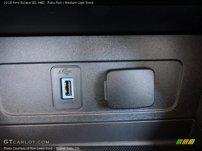 Ruby Red / Medium Light Stone 2018 Ford Escape SEL 4WD