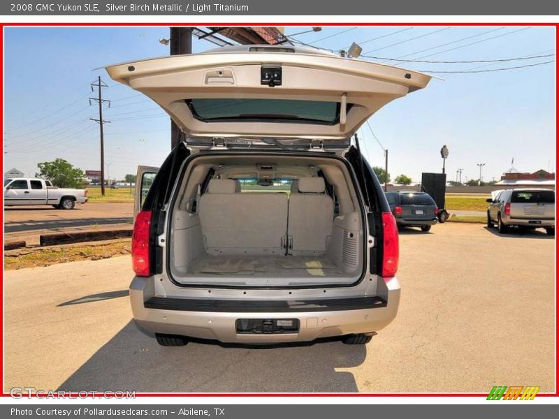 Silver Birch Metallic / Light Titanium 2008 GMC Yukon SLE