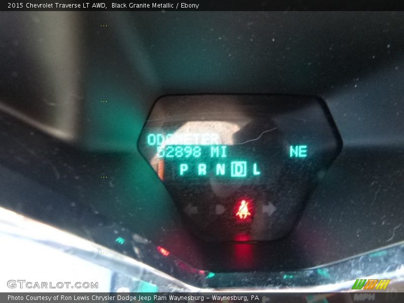 Black Granite Metallic / Ebony 2015 Chevrolet Traverse LT AWD