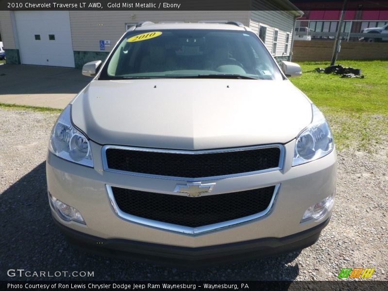 Gold Mist Metallic / Ebony 2010 Chevrolet Traverse LT AWD