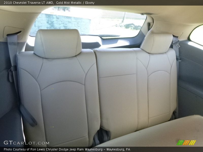Gold Mist Metallic / Ebony 2010 Chevrolet Traverse LT AWD