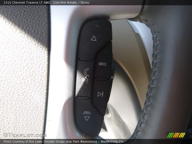Gold Mist Metallic / Ebony 2010 Chevrolet Traverse LT AWD