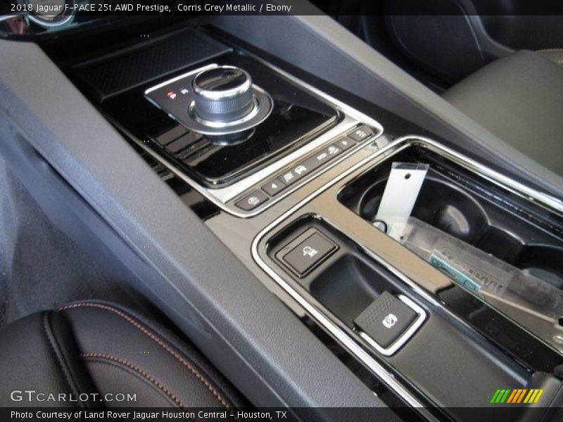 Corris Grey Metallic / Ebony 2018 Jaguar F-PACE 25t AWD Prestige