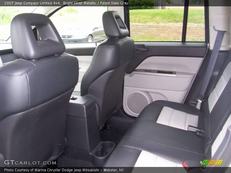 Bright Silver Metallic / Pastel Slate Gray 2007 Jeep Compass Limited 4x4