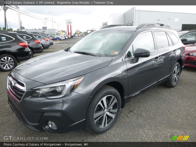 Magnetite Gray Metallic / Titanium Gray 2018 Subaru Outback 3.6R Limited