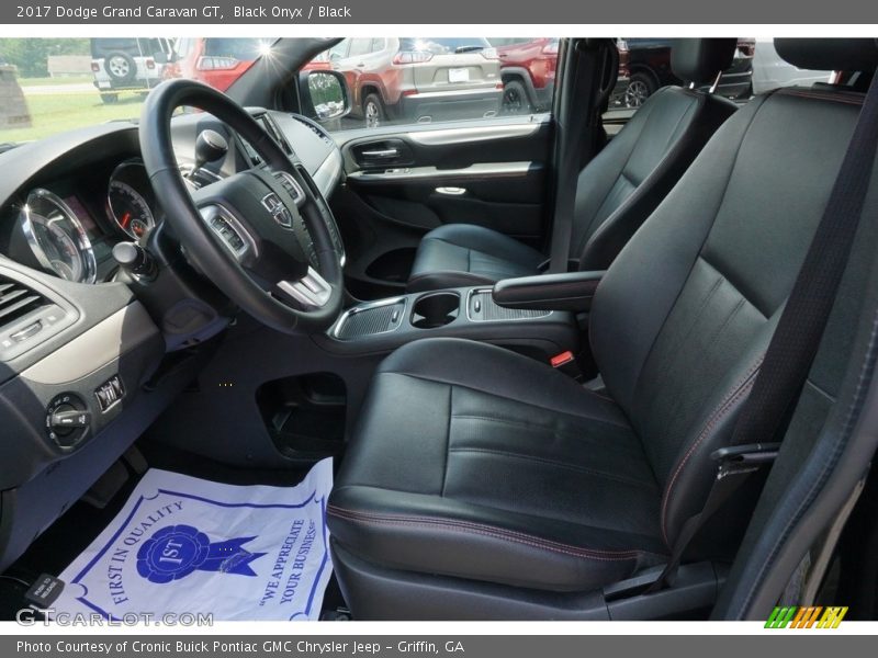 Black Onyx / Black 2017 Dodge Grand Caravan GT