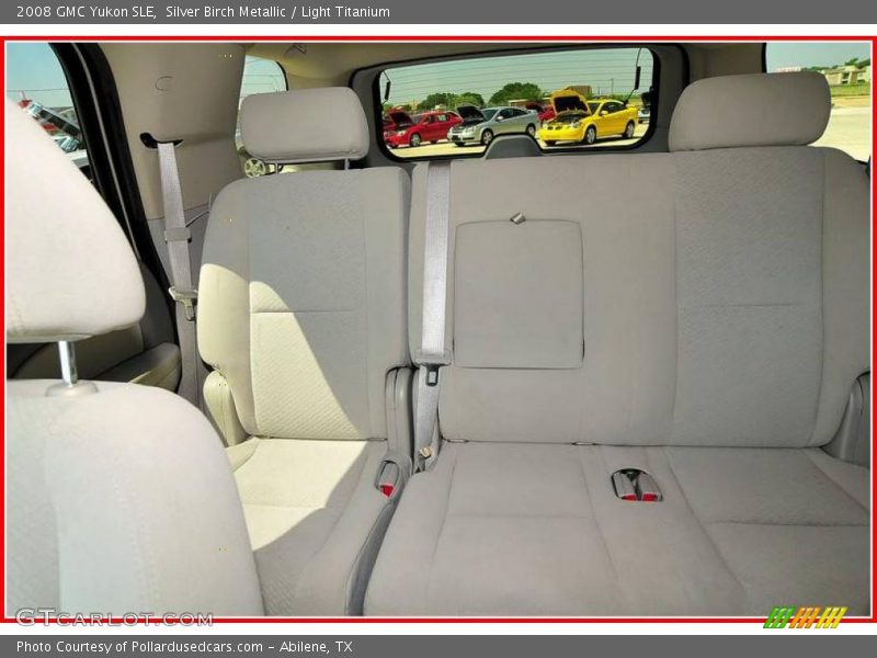 Silver Birch Metallic / Light Titanium 2008 GMC Yukon SLE