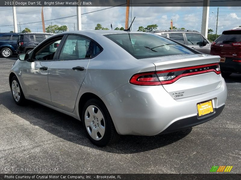 Bright Silver Metallic / Black 2013 Dodge Dart SE