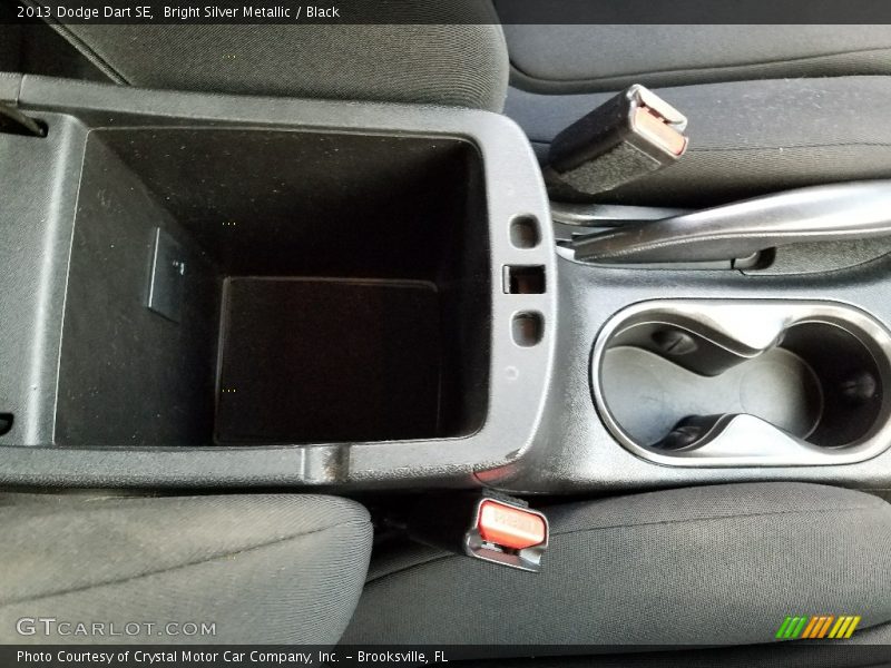 Bright Silver Metallic / Black 2013 Dodge Dart SE