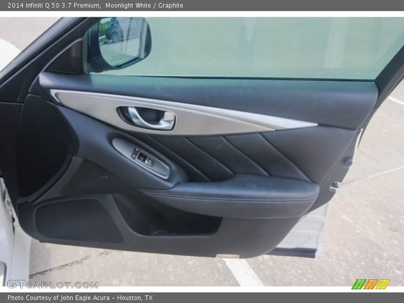 Moonlight White / Graphite 2014 Infiniti Q 50 3.7 Premium