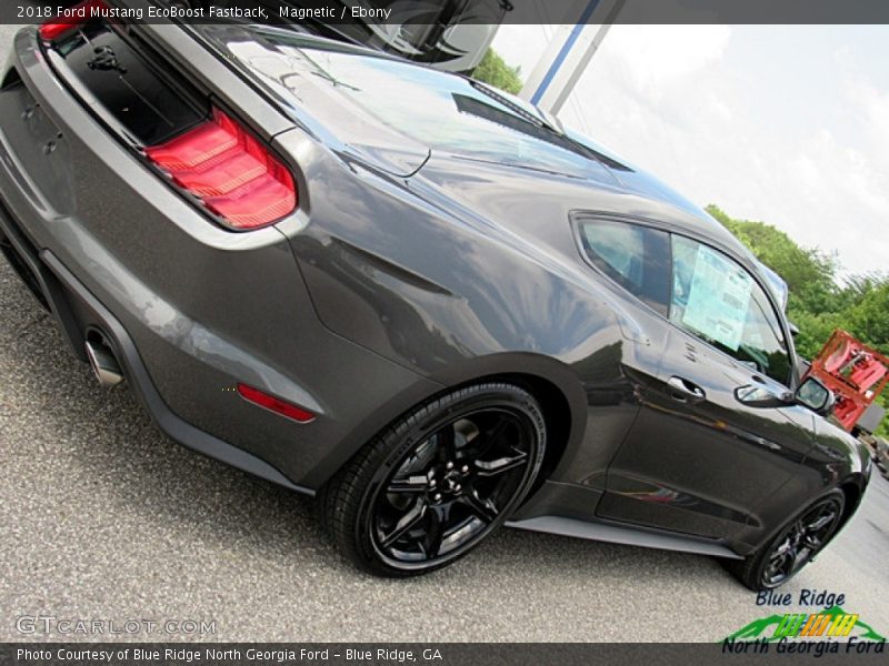 Magnetic / Ebony 2018 Ford Mustang EcoBoost Fastback