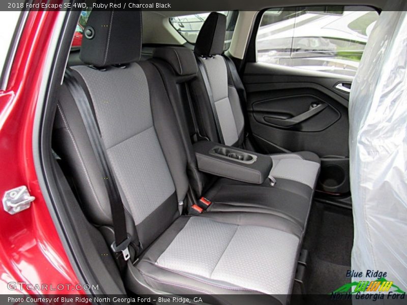 Ruby Red / Charcoal Black 2018 Ford Escape SE 4WD