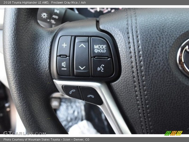 Predawn Gray Mica / Ash 2018 Toyota Highlander LE AWD