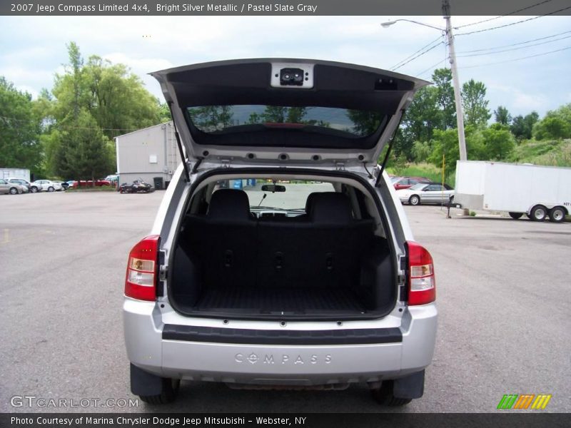 Bright Silver Metallic / Pastel Slate Gray 2007 Jeep Compass Limited 4x4