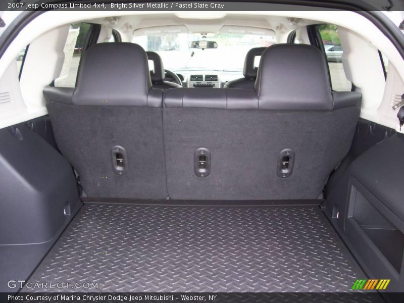 Bright Silver Metallic / Pastel Slate Gray 2007 Jeep Compass Limited 4x4