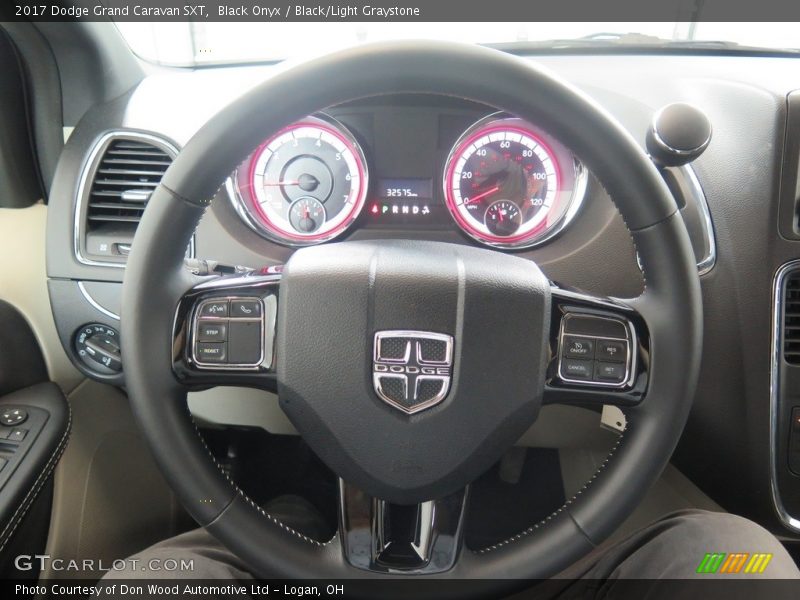 Black Onyx / Black/Light Graystone 2017 Dodge Grand Caravan SXT